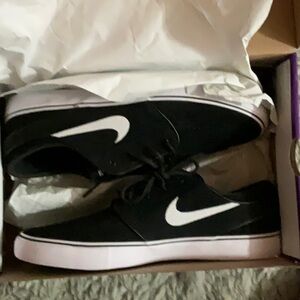 Nike SB Janoski OG (2024)